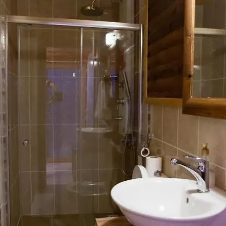 Dağ evi Beyzade & *